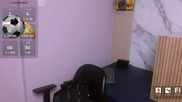 Snapshot of Sahamara_07 chatting on 07-18-26, 08:12 Sahamara 07 online show from 07-18-26, 08:12
