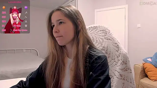 ValerieBubbles online show from 11-01-25, 09:17