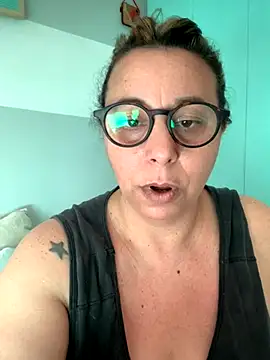 LupeLok online show from 11-09-25, 06:50