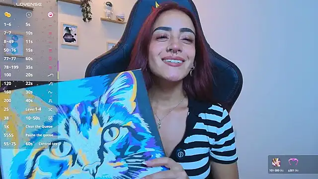 Snapshot of ViolethRosse chatting on 10-16-25, 07:37 ViolethRosse online show from 10-16-25, 07:37