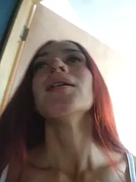 Snapshot of ViolethRosse chatting on 11-20-25, 08:08 ViolethRosse online show from 11-20-25, 08:08