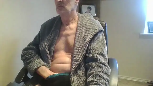 Snapshot of rogpb chatting on 02-05-26, 10:09 rogpb online show from 02-05-26, 10:09