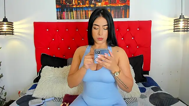 Snapshot of Sofy_muller_ chatting on 11-25-25, 05:07 Sofy muller online show from 11-25-25, 05:07