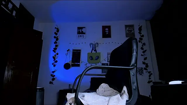 kattusauruss online show from 02-12-26, 11:44