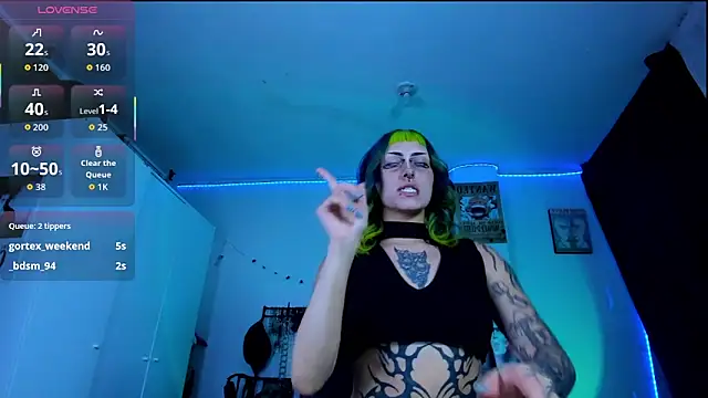 kattusauruss online show from 04-11-26, 12:59