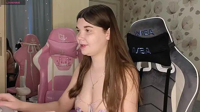  cute ice online show from 03-09-26, 09:57