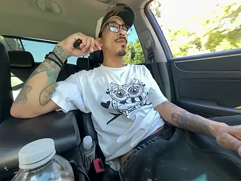 bigdickkane300 online show from 06-15-26, 10:34
