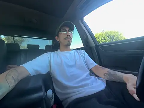 bigdickkane300 online show from 06-19-26, 10:57
