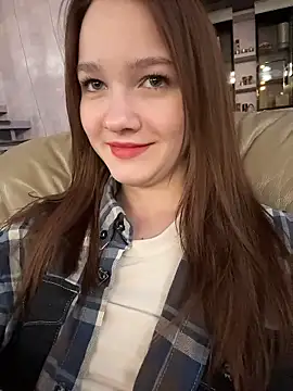 Snapshot of MichelleRoux chatting on 01-10-26, 05:15 MichelleRoux online show from 01-10-26, 05:15