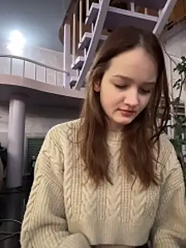 Snapshot of MichelleRoux chatting on 01-17-26, 06:55 MichelleRoux online show from 01-17-26, 06:55