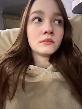 Snapshot of MichelleRoux chatting on 02-12-26, 06:58 MichelleRoux online show from 02-12-26, 06:58