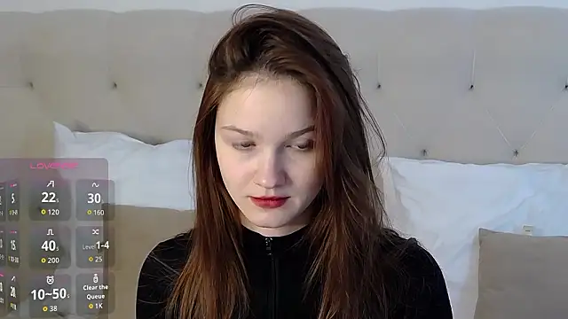 Snapshot of MichelleRoux chatting on 03-09-26, 01:37 MichelleRoux online show from 03-09-26, 01:37