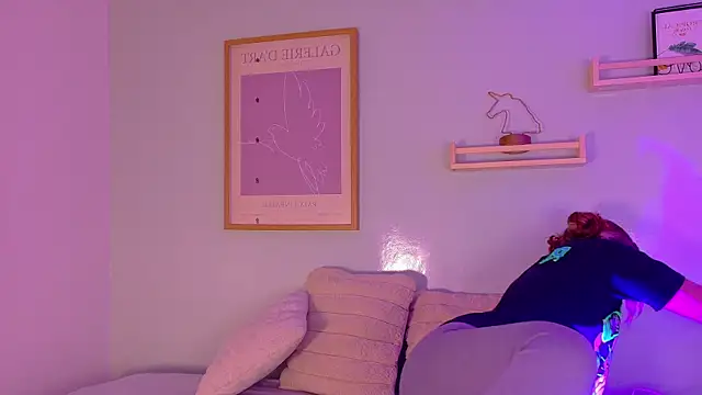 BelaMiller  online show from 12-17-25, 11:49