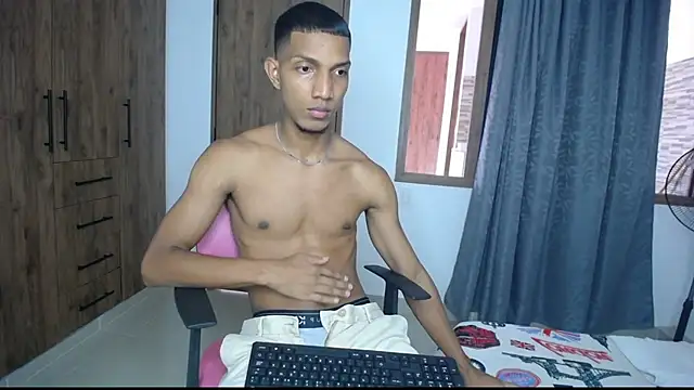 miguelmarcus online show from 10-03-25, 05:54