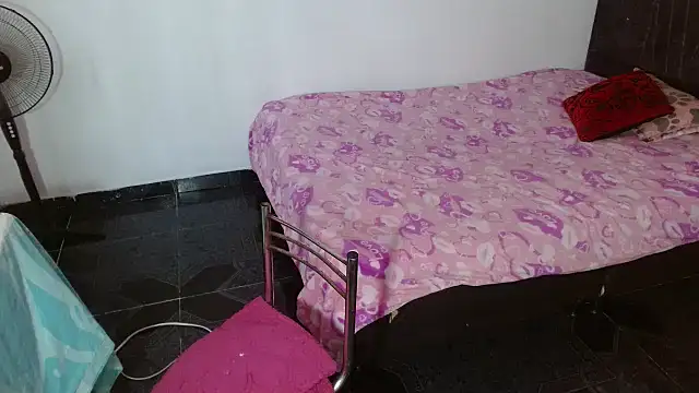 sol caliente1 online show from 12-21-25, 07:32