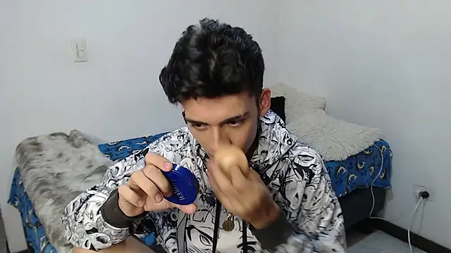 Rimuru17 online show from 03-12-26, 03:23