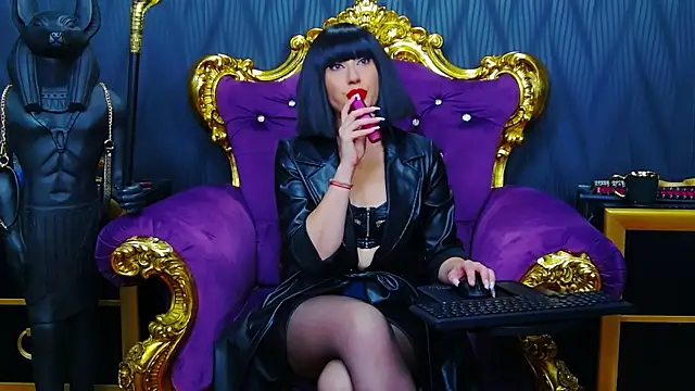 LaraMaeve online show from 09-13-25, 05:07