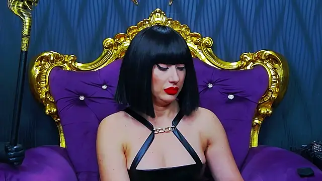 LaraMaeve online show from 11-28-25, 08:17