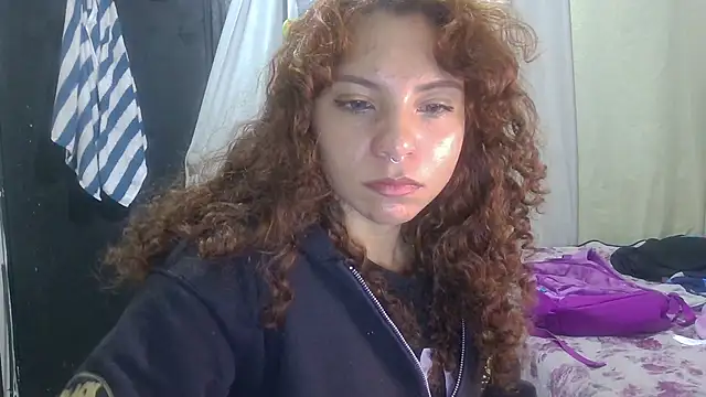 Snapshot of VioletV chatting on 05-15-26, 12:28 VioletV online show from 05-15-26, 12:28