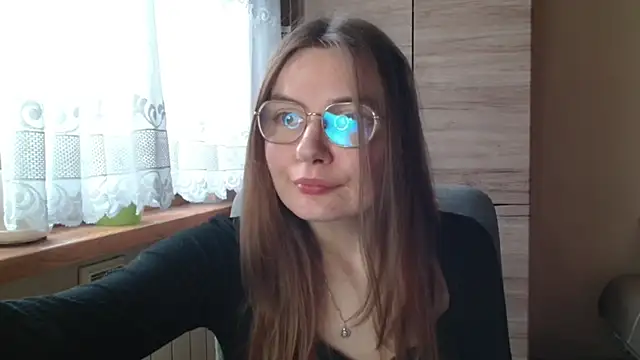 LooveELLYx online show from 11-10-25, 07:29