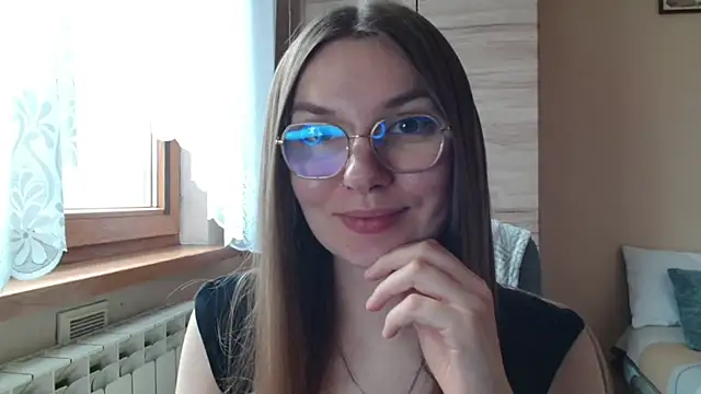 LooveELLYx online show from 07-04-26, 06:30