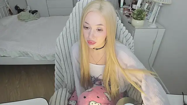 Snapshot of saadnesstyan chatting on 11-06-25, 10:49 saadnesstyan online show from 11-06-25, 10:49