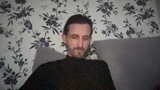 Big8inchUncutCock online show from 04-30-26, 03:18
