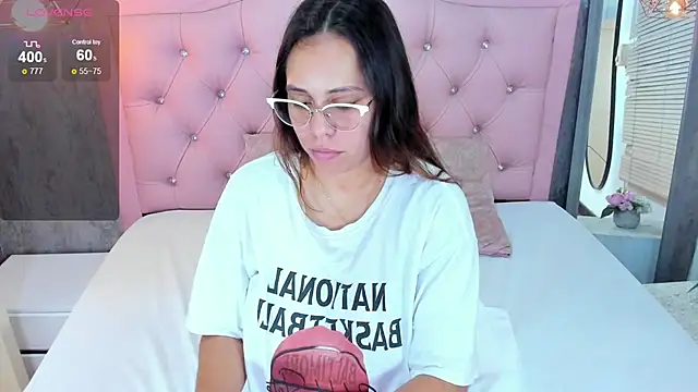 lissa jhonsoon online show from 02-12-26, 03:01