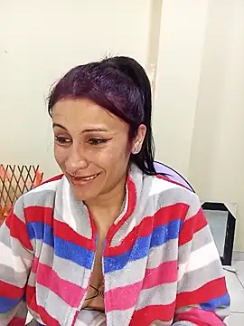 karinnahotdirty online show from 11-07-25, 08:20