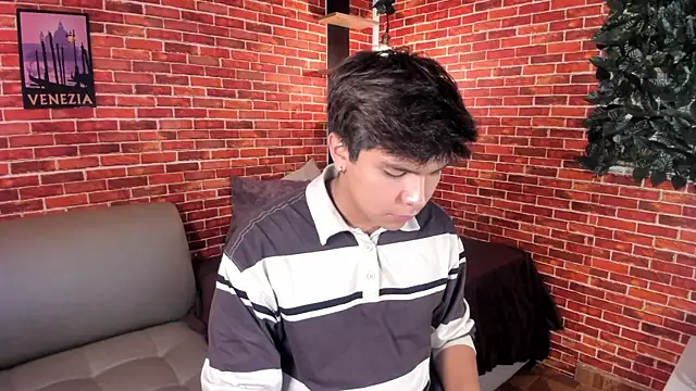 Thiago Kozak online show from 07-20-26, 01:35