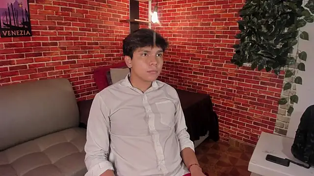 Thiago Kozak online show from 07-21-26, 01:35