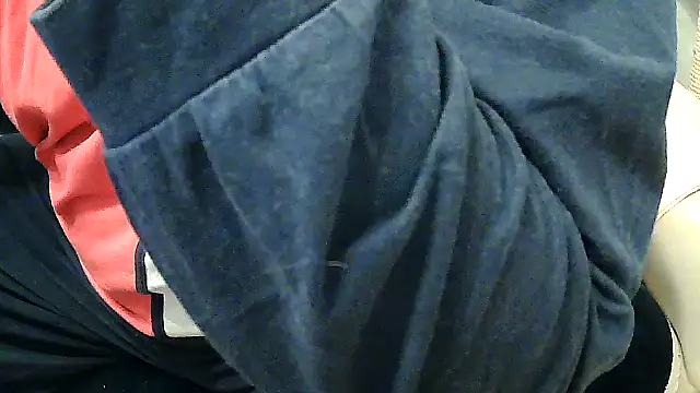 Snapshot of Lavastrom3 chatting on 12-02-25, 03:18 Lavastrom3 online show from 12-02-25, 03:18