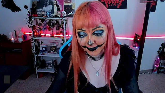 Snapshot of Makii_33 chatting on 10-10-25, 09:25 Makii 33 online show from 10-10-25, 09:25