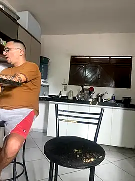 Snapshot of jack_y_tokyo chatting on 11-21-25, 11:31 jack y tokyo online show from 11-21-25, 11:31