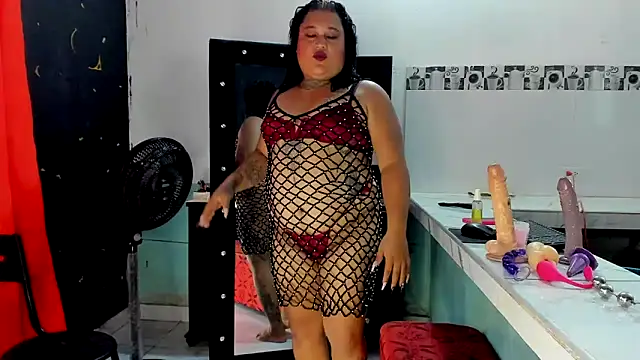 Kat Valen online show from 10-28-25, 10:01