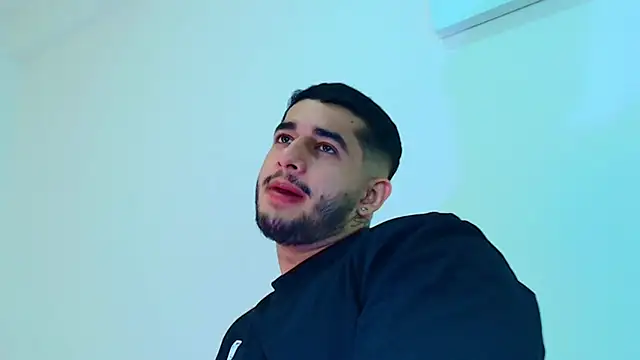 king falconer online show from 02-05-26, 06:18