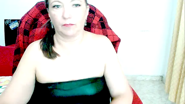 Snapshot of Kendraline1 chatting on 07-30-26, 10:42 Kendraline1 online show from 07-30-26, 10:42