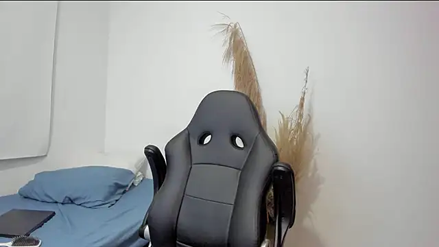 Evansdark1 online show from 03-29-26, 11:27