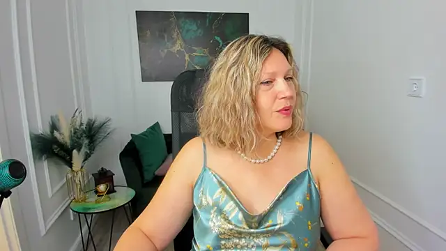 NinaStarle online show from 04-26-26, 04:21