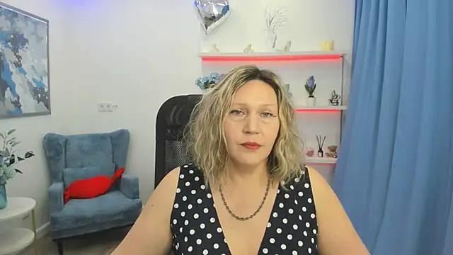NinaStarle online show from 04-27-26, 11:41