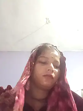 Snapshot of Hot_sonali chatting on 09-28-25, 12:27 Hot sonali online show from 09-28-25, 12:27