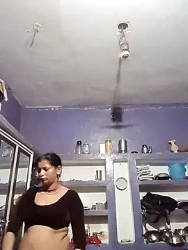 Snapshot of Hot_sonali chatting on 10-12-25, 08:41 Hot sonali online show from 10-12-25, 08:41