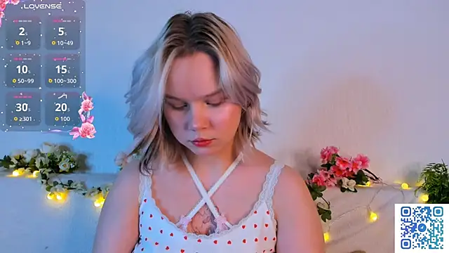 girlllsooft online show from 11-11-25, 01:27