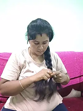 Snapshot of tamilaruvi chatting on 05-26-26, 06:37 tamilaruvi online show from 05-26-26, 06:37