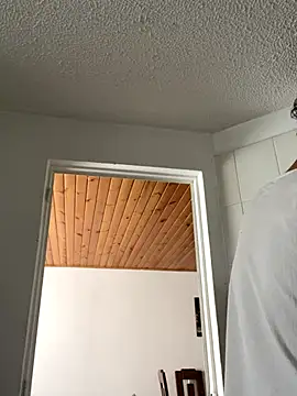 Michaell Spinelly online show from 09-22-25, 03:25