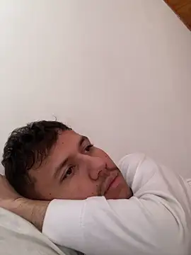 Michaell Spinelly online show from 12-16-25, 02:33