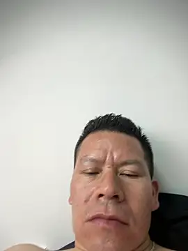 Manu0586 online show from 03-15-26, 04:40