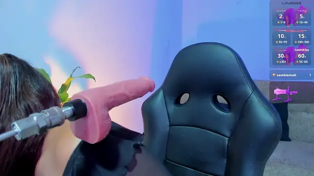 Snapshot of giselle_upp chatting on 03-29-26, 02:55 giselle upp online show from 03-29-26, 02:55