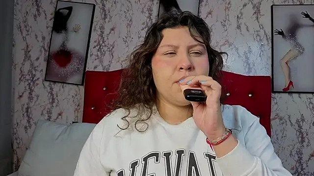 Larissa Antonella online show from 02-13-26, 03:46