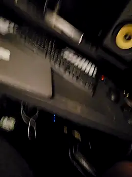 Snapshot of shavensmoothbody chatting on 10-16-25, 11:28 shavensmoothbody online show from 10-16-25, 11:28